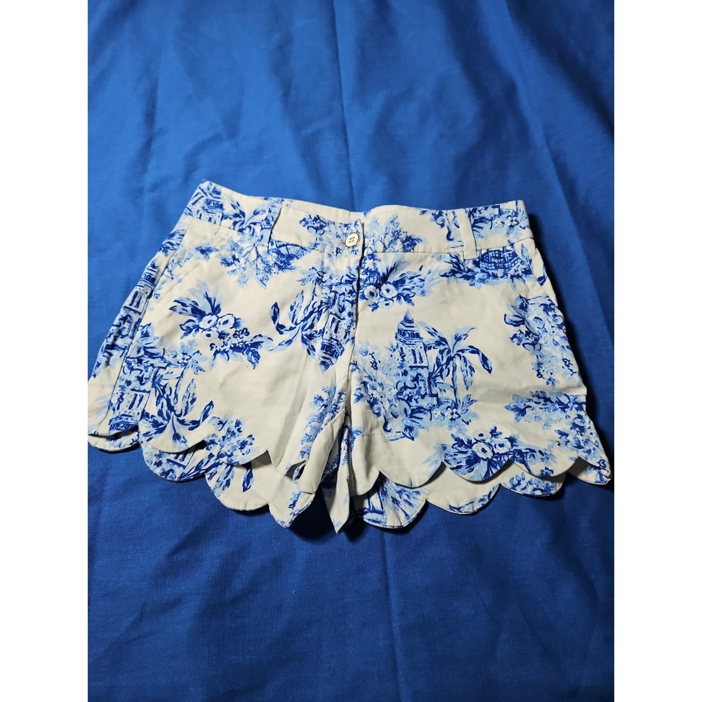 Crown & Ivy Shelby Shorts Blue White Toile Scalloped Hem Pockets Resort Small 4